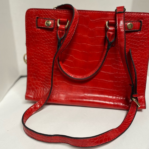 Michael Kors Red Dillon Croc Embossed Leather Medium Satchel Unique Clean Logo - Picture 10 of 10